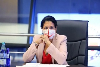 Tu-vTanxmdebiT-rom-eqsprezidenti-rigiTi-patimari-ar-aris-aseve-unda-SevTanxmdeT-rom-SesaZlebloba-rac-rigiT-patimrebs-eZlevaT-samoqalaqo-klinikaSi-iyvnen-gadayvanili-am-gansakuTrebulobidan-gamomdinare-ufro-rTulad-gansaxorcielebelia