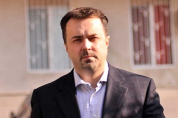 dimitri-SaSkini-saakaSvili-male-gaTavisufldeba-da-kvlav-Caudgeba-saqarTvelos-saTaveSi