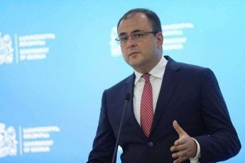 rati-bregaZe-oponentebis-mxridan-nebismieri-saxis-provokaciis-SemTxvevaSi-ramac-xeli-SeiZleba-SeuSalos-patimris-goris-samxedro-hospitalSi-gadayvanas-saakaSvili-gadayvanili-iqneba-me-18-dawesebulebaSi