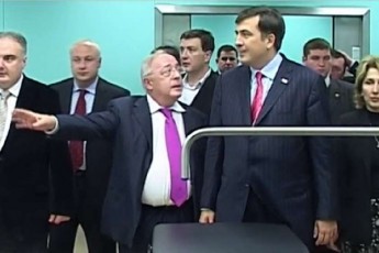 ra-bedi-ewia-2006-wels-nikoloz-yifSiZis-xelmZRvanelobis-dros-respublikuri-saavadmyofos-reabilitaciisTvis-gamoyofil-50-mln-lars