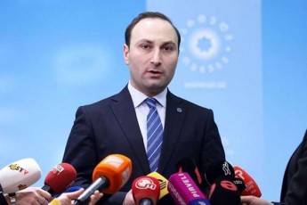 anri-oxanaSvili-Jurnalistebs-SegiZliaT-daasaxeloT-sakiTxi-romelzec-nacmoZraoba-ar-acxadebs-boikots-male-sakuTar-Tavs-gamoucxadeben-boikots