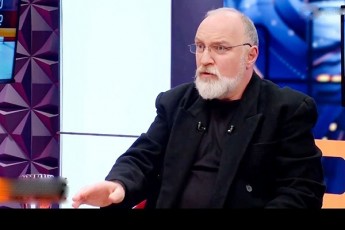 sicruis-gamrudebul-samyaroSi-beladis-msjavris-gardauvali-damZimebis-uaxloesi-perspeqtivis-fonze-safrTxis-mogeriebis-nacadi-xerxis-garda-nacseqtas-aRaraferi-darCenia