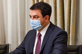 saakaSvilma-ganacxada-rom-yvelaferi-putinis-dagegmilia-misive-gancxadebiT-ase-gamodis-rom-malfuWebad-produqtebTan-erTad-satvirTo-manqaniT-putinma-Camoiyvana