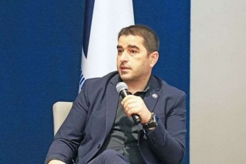 Salva-papuaSvili-saakaSvilma-prezidentis-administraciaSi-Seqmna-elituri-korufciis-sqema---naxevari-milioni-dolari-aqvs-daxarjuli-botoqsebSi-epilaciaSi-da-gasaxdom-procedurebSi
