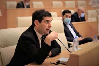 beqa-daviTuliani-CemTvis-sulerTia-nacionaluri-moZraoba-Semova-Tu-ara-parlamentSi-magram-maTgan-gansxvavebiT-maT-amomrCevels-pativs-vcem-da-varCevdi-rom-Semosuliyvnen