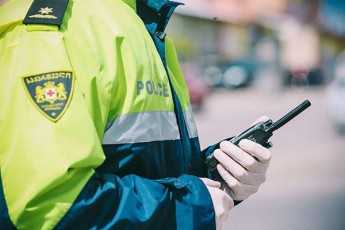 policiam-mestiisa-da-martvilis-municipalitetebSi-ukanono-cecxlsasroli-iaraRi-da-sabrZolo-masala-amoiRo