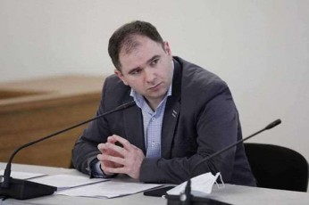 nikoloz-samxaraZe-ukrainis-mxardamWer-rezoluciaze-aseTi-dokumentebi-erTianobis-maCvenebeli-unda-iyos-vidre-politikuri-qulebis-daweris