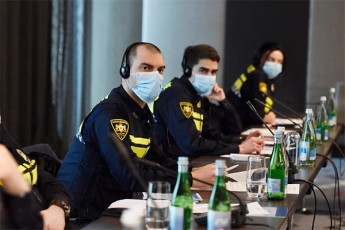 Sss-s-TanamSromlebma-saerTaSoriso-eqspertebis-xelmZRvanelobiT-yalbi-dokumentebis-aRmoCenis-da-Semowmebis-Sesaxeb-treningi-gaiares