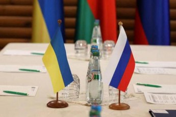 gardiani---ukraina-ruseTis-samSvidobo-molaparakebebSi-CarTuli-orive-mxare-acxadebs-rom-progresi-aris