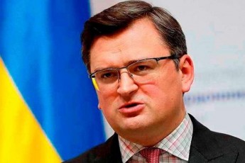 Tu-evrokavSiris-romelime-qveyana-emorCileba-putinis-damamcirebel-moTxovnas-bunebrivi-airis-safasuri-rubliT-gadaixados-igivea-erTi-xeliT-daexmaros-ukrainas-meore-xeliT-ki-rusebs-ukrainelebis-mkvlelobaSi