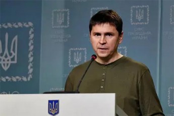 mixailo-podoliaki--kargia-rom-sangrebSi-myof-ukrainelebs-davosis-panikiorebis-mosasmenad-dro-ar-aqvT