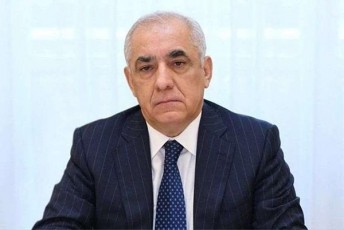 azerbaijanis-premier-ministri-irakli-RaribaSvils-damoukideblobis-dRes-ulocavs
