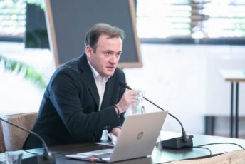 irakli-zarqua-tv-formulaze-amas-araferi-aqvs-saerTo-JurnalistobasTan