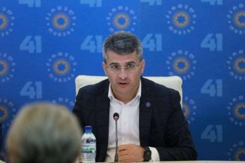 mamuka-mdinaraZe-salome-samadaSvilze-martivad-gaiSifrnen---subieqturad-maTi-interesia-rom-saqarTvelom-ar-miiRos-kandidatis-statusi-da-amaze-TavianTi-politikuri-gegmebi-aagon