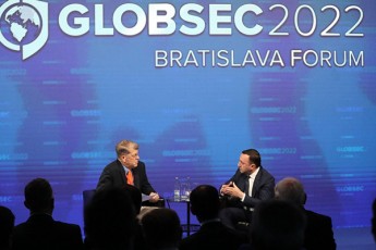 Cven-viciT-omis-fasi-Sesabamisad-mSvidoba-da-stabiluroba-warmoadgens-Cveni-mTavrobis-yvelaze-did-miRwevas-da-axla-aris-yvelaze-xangrZlivi-mSvidobiani-da-stabiluri-periodi-Cvens-qveyanaSi