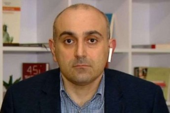 sandro-raqviaSvili-yvela-politikuri-mxare-iyenebs-socialur-kvlevebs-imisTvis-rom-raRac-garkveuli-politikuri-gzavnili-Canergos-amomrCevlis-tvinebSi
