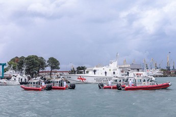 sasazRvro-policiis-sanapiro-dacvas-evrokavSiris-da-migraciis-saerTaSoriso-organizaciis-mxardaWeriT-4-sapatrulo-katarRa-gadaeca