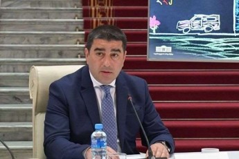 Salva-papuaSvili-evrokavSiris-sakiTxi-opoziciis-nawilma-aqcia-ganxeTqilebis-sakiTxad-da-ara-gaerTianebis-sakiTxad