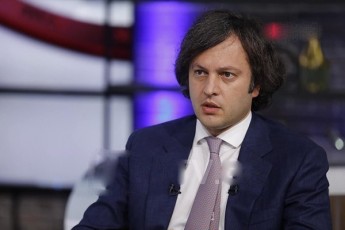 irakli-kobaxiZe-sxvadasxva-premieris-dros-salome-zurabiSvili-cdilobda-daemkvidrebina-praqtika-rom-prezidenti-arsebiTad-politikurad-Careuliyo-elCebis-daniSvnaSi-risi-uflebac-konstituciiT-ar-aqvs