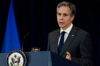entoni-blinkeni--ruseTs-ekisreba-pasuxismgebloba-globaluri-sasursaTo-krizisis-gaRrmavebaze-da-unda-SeaCeros-agresia