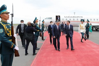 premier-ministr-irakli-RaribaSvilis-viziti-yazaxeTis-respublikaSi-daiwyo