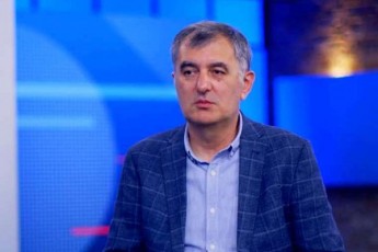 sozar-subari-rodesac-aragamWvirvale-sanqciebze-eWvi-arebobs-Cndeba-kiTxva-xom-ar-aris-es-imitom-rom-biZina-ivaniSvils-aiZulon-Semobrundes-politikaSi-an-xelisufleba-aiZulos-avyveT-TamaSis-wesebs-romlis-mizani-saqarTvelos-omSi-Cabmaa