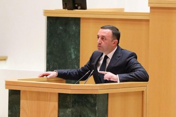 irakli-RaribaSvili-Cven-vqmniT-da-vaSenebT-demokratiul-sazogadoebas-nebismier-moqalaqes-da-miTumetes-politikoss-aqvs-ufleba-gaemijnos-gunds-ra-Tqma-unda-samwuxaroa-magram-maT-es-gza-airCies