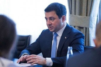 arCil-TalakvaZe-medvedevis-gancxadebaze--saqarTvelos-arsebobis-5-000---wliani-istoria-aqvs-da-am-istorias-veravin-gadawers