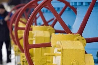 mediis-informaciiT-evropaSi-gazis-fasma-aTas-kubur-metrze-3-500-dolaris-niSnuls-gadaaWarba