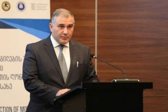 mixeil-sarjvelaZe-senakis-Sualedur-arCevnebze-paradoqsia-rodesac-demokratiul-saxelmwifoSi-opozicia-arCevnebs-emijneba
