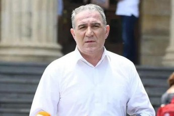 nugzar-wiklauri-premieri-saubrobs-rom-mzadaa-dialogisTvis-iqve-saubroben-rom-xanZrebi-SeiZleba-opoziciis-organizebulia---ocnebasTan-depolarizacias-ver-axerxebs-verc-aSS-s-elCi-karl-harceli-ki-lamis-stveniT-gaaciles