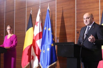 Sinagan-saqmeTa-ministris-moadgilem-da-TavSesafrisa-da-migraciis-sakiTxebSi-belgiis-samefos-saxelmwifo-mdivanma-erToblivi-preskonferencia-gamarTes