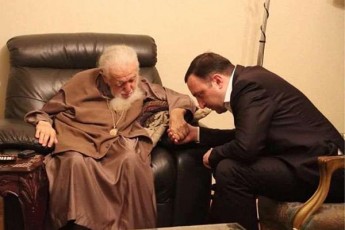 irakli-RaribaSvili--uwmindessa-da-unetares-ilia-II-sTan-Cveni-qveynisTvis-bevr-mniSvnelovan-sakiTxze-visaubre-dRegrZeloba-Cvens-patriarqs