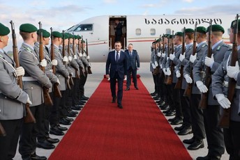 premier-ministris-oficialuri-viziti-berlinSi-daiwyo