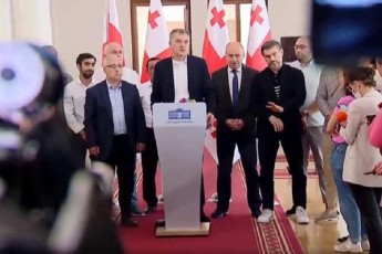 xalxis-Zala-rodesac-qalbatoni-farkasi-da-ukraineli-maRalCinosnebi-saqarTvelos-omisken-sajarod-ubiZgeben-vfiqrobT-xelisuflebas-am-mowodebebze-sajaro-pasuxis-gacemac-mouwevs