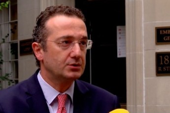 daviT-baqraZe-niu-iorkSi-premier-ministr-irakli-RaribaSvilis-Sexvedrebis-mTavar-dRis-wesrigSi-saqarTvelos-teritoriuli-mTlianobisa-da-regionuli-usafrTxoebis-sakiTxebi-iqneba