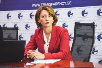 eka-gigauri-cdiloben-Cveni-xalxi-iyos-Raribi---roca-adamianebi-arian-Raribebi-maTi-manipulacia-arCevnebis-dros-Zalian-martivia
