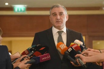 mixeil-sarjvelaZe-belaruss-aqamde-hqonda-mtkice-pozicia-saqarTvelos-teritoriul-mTlianobasTan-dakavSirebiT---arasdros-da-aravisTan-mimarTebiT-saqarTvelo-ar-Seegueba-uryevi-mxardamWeri-poziciidan-nabijs-ukan
