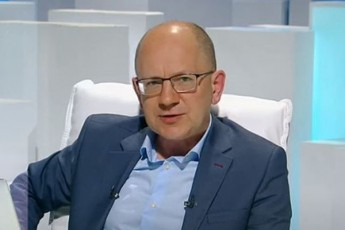 gia-abaSiZe-nacopoziciis-erT-erT-gamorCeul-jambazs-giorgi-vaSaZes-diplomatiuri-sila-gaawna-aSS-is-elCma-keli-degnanma