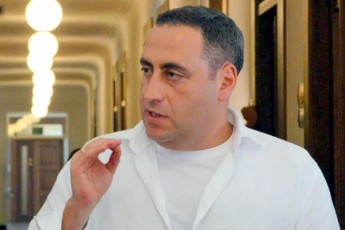 giorgi-vaSaZe--qarTuli-ocnebis-TaRliTur-buRalteriaSi-nu-SexvalT-deoligarqizaciis-Sesaxeb-maT-mier-momzadebuli-kanonproeqtis-miReba-niSnavs-rom-saqarTvelo-ver-miiRebs-wevrobis-statuss