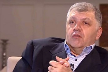 daviT-xidaSeli-ramdenadme-kacia-gamosuli-romelic-Cems-mimarT-raRac-braldebebs-aJRerebs-me-mgonia-rom-sazogadoebis-yuradReba-gadaaqvT-ZiriTadi-Temebidan