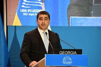Salva-papuaSvili-podoliakis-gancxadebaze-CemTvis-calkeuli-mrCevlebis-komentarze-ufro-mniSvnelovania-Cemi-kolegebis-ukrainis-parlamentis-warmomadgenlebis-poziciebi---dRes-imaze-visaubreT-Tu-ramdenad-vugebT-erTmaneTs