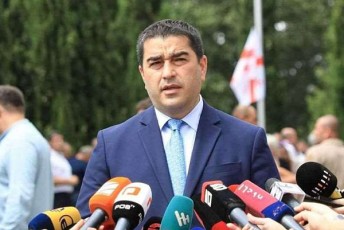 Salva-papuaSvili-Sesworebis-avtorebi-iyvnen-nacionaluri-moZraoba-da-samwuxarod-ramdenime-ukraineli-politikosi-romlebic-aknineben-evrosabWos-am-rezoluciis-mniSvnelobas