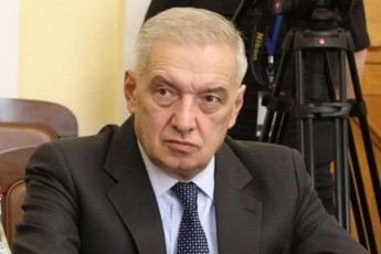 giorgi-volski-zaza-oquaSvilma-gadawyvita-rom-politikas-Seafaros-Tavi-raTa-sakuTari-interesi-daicvas-es-modaSia-trendia