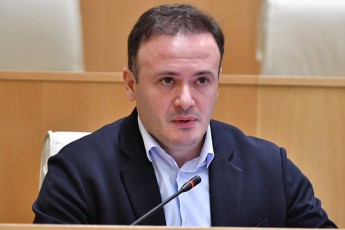 irakli-zarqua-opozicias-xelmocarulebi-dadixarT-imitom-rom-arasworad-dgaxarT-usamarTlod-dgaxarT-araswor-argumentebze-dgaxarT