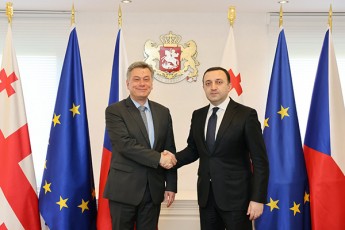 premier-ministri-irakli-RaribaSvili-CexeTis-respublikis-iusticiis-ministrs-Sexvda