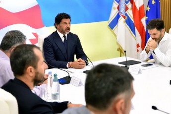 kaxa-kalaZe-samwuxaroa-rom-qarTul-politikaSi-jer-kidev-arseboben-adamianebi-romlebic-cdiloben-amxela-tragedia-sakuTari-politikuri-miznebisTvis-gamoiyenon