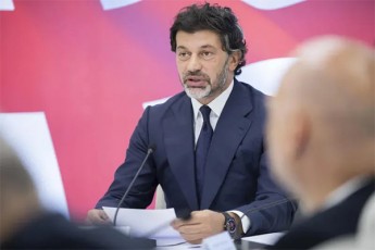 kaxa-kalaZe-devi-mezurniSvilsa-da-lazare-lobJaniZesTan-Sexvedrebs-kampaniuri-aJiotaJi-mohyva---megobrebo-maTTan-Sexvedra-Cemi-valdebulebaa-movinaxuleb-andrias-da-megi-bancaZesac