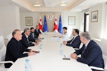 irakli-RaribaSvili-2025-wlis-evropis-zamTris-axalgazrdul-olimpiur-festivalTan-dakavSirebiT-saqarTvelos-erovnuli-olimpiuri-komitetis-xelmZRvanels-leri-xabelovs-Sexvda