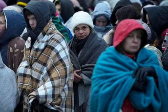 eqspertebis-prognoziT-am-zamTars-ukrainas-800-000-adamiani-datovebs